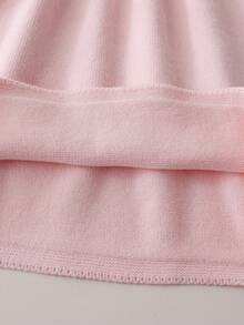 SHEIN 可爱的小女孩针织毛衣裙，4-7 岁，精致的针织纹理搭配甜美的蝴蝶结装饰，适合春/秋、秋/冬、学校、公园郊游、儿童派对，轻松散发公主气息，精致的扭绳和针织图案搭配可爱的蝴蝶结装饰，温柔而俏皮 - 粉色 - 查看 7