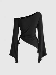 ROMWE Avant 复古不对称肩部收腰喇叭袖孔眼休闲蝙蝠翼女式 T 恤 - 黑色 - 查看 3