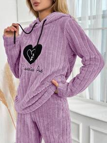 SHEIN Cottnline ملابس علوية نوم مقاسات كبيرة للنساء مطرزة بحرف وقلب مع سحاب وقلنسوة من الفليس - وردي فاتح - مشاهدة 3
