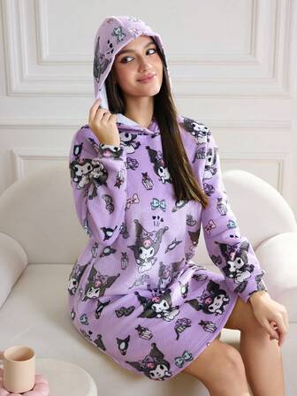 HELLO KITTY AND FRIENDS | SHEIN 女士休闲卡通图案连帽抓绒睡衣连衣裙，秋冬可爱睡衣女款，猫咪图案蓬松舒适连体睡衣，紫色