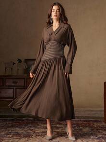 Anewsta Robe élégante à col en V, taille plissée, couleur café lisse avec découpe à la taille, décoration de strass et ourlet à volants, convient pour l'automne, l'hiver, le Nouvel An, les fêtes, les mariages - Café - Voir 4