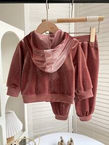 SHEIN Playful Pals 2pcs Baby Girl Fashionable Casual Cute Pink Velvet Long Sleeve Hooded Jacket With Pockets & Ruffle Trim, Paired With Pants Set, Suitable For Spring & Autumn School/Daily Wear,Christmas Pajamas - Pink - View 7