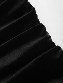 Sweetra 女装秋冬新款复古天鹅绒优雅纽扣美人鱼晚会礼服 - 黑色 - 查看 4