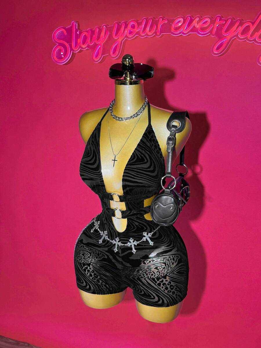 Slaydiva 2025 Autunno e Inverno Nuovo Sexy Tuta Corta da Donna Stile Y2K, Nera, Aderente, in Tessuto di Rete e Velluto con Stampa Leopardata, Decorazioni Metalliche e Spalline Scollate, Adatta per Feste, Cene, Appuntamenti, Discoteche, Viaggi, Aeroporto, Streetwear, Raduni, Vacanze - nero - Visualizzare 1