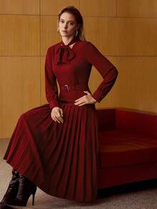 MOTF PREMIUM WOMEN'S ELEGANT PLEATED MID-LENGTH DRESS FOR COMMUTING - Red - View 8