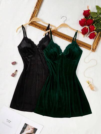 SHEIN 2件套蕾丝边吊带睡裙套装，法兰绒连衣裙，女士睡衣，蓬松舒适冬季服装