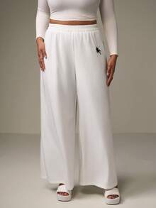SHEIN Tall CURVE 女款大尺碼休閒寬腿褲，適合度假，工裝褲秋冬款 - 白色 - 查看 3