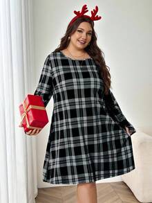 SHEIN CURVE+ 大码女式简约休闲日常黑白格纹连衣裙 - 黑與白 - 查看 6