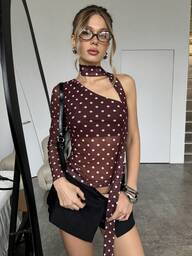 SHEIN BAE Top de manga larga transparente con cuello asimétrico y estampado de lunares, ideal para invierno, otoño e invierno, Halloween, Año Nuevo, Acción de Gracias, fiestas, playa, top de hombro con lunares, top lindo