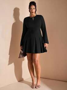 SHEIN BAE 大码女装、曲线服装、夏季海滩度假服装、约会、外出、音乐节、乡村音乐节、派对聚会、节日服装、音乐会服装、狂欢节派对服装、节日服装、INS 风格服装、卡其色西装裤、办公室服装、通勤服装、工作服、长袖迷你连衣裙、女士生日礼服、女士太阳裙 - 黑色 - 查看 4