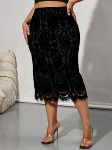 Firerie 大码女式优雅黑色蕾丝撞色 V 领透明蕾丝花卉长裙，适合约会和聚会 - 黑色 - 查看 4