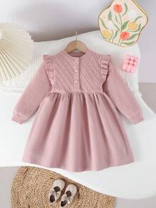 SHEIN 女童针织长袖毛衣连衣裙，适合秋冬季节，粉色和浅粉色，百搭优雅，荷叶边领，质感十足，时尚可爱，适合上学、日常穿着、居家、户外、旅行。女童春秋连衣裙，淡粉色连衣裙，草莓长袖女童连衣裙，公主风秋季连衣裙，儿童女童冬季连衣裙 - 粉色 - 查看 6