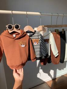 SHEIN 6件套男婴保暖内衬可爱小熊图案连帽衫和运动裤套装，舒适休闲日常百搭，适合室内、室外、日常穿着、运动、派对、拍照、节日、街头风、运动服、慢跑裤、圣诞节、新年等场合，秋冬季婴儿套装，男女通用，适合秋季宝宝休闲穿着。 - 彩色 - 查看 5