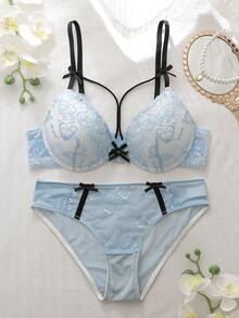 DelicateAllure 2 件套钢圈塑形罩杯提升乳沟增强对比色蕾丝拼布荷叶边花卉蕾丝可爱清新舒适半罩杯文胸套装女士 - 淺藍色 - 查看 1
