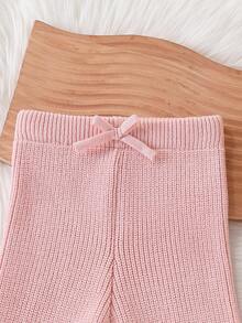 SHEIN Vintaside Kids 女婴针织喇叭裤，舒适休闲长裤，适合秋冬季节，粉色长款喇叭裤型，时尚百搭，适合日常、居家、户外和旅行穿着。