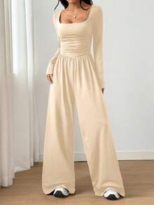 Flirla Jumpsuit Wanita Kasual Warna Polos dengan Leher Persegi - Aprikot - View 5