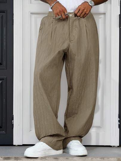 Pantalon casual ample et large pour hommes, streetwear polyvalent pour les occasions décontractées, les week-ends, les festivals de musique, les fêtes et autres événements sociaux jeunes. Ce pantalon est un élément polyvalent essentiel dans la garde-robe d'un homme, en faire un excellent cadeau pour un petit ami ou un mari.