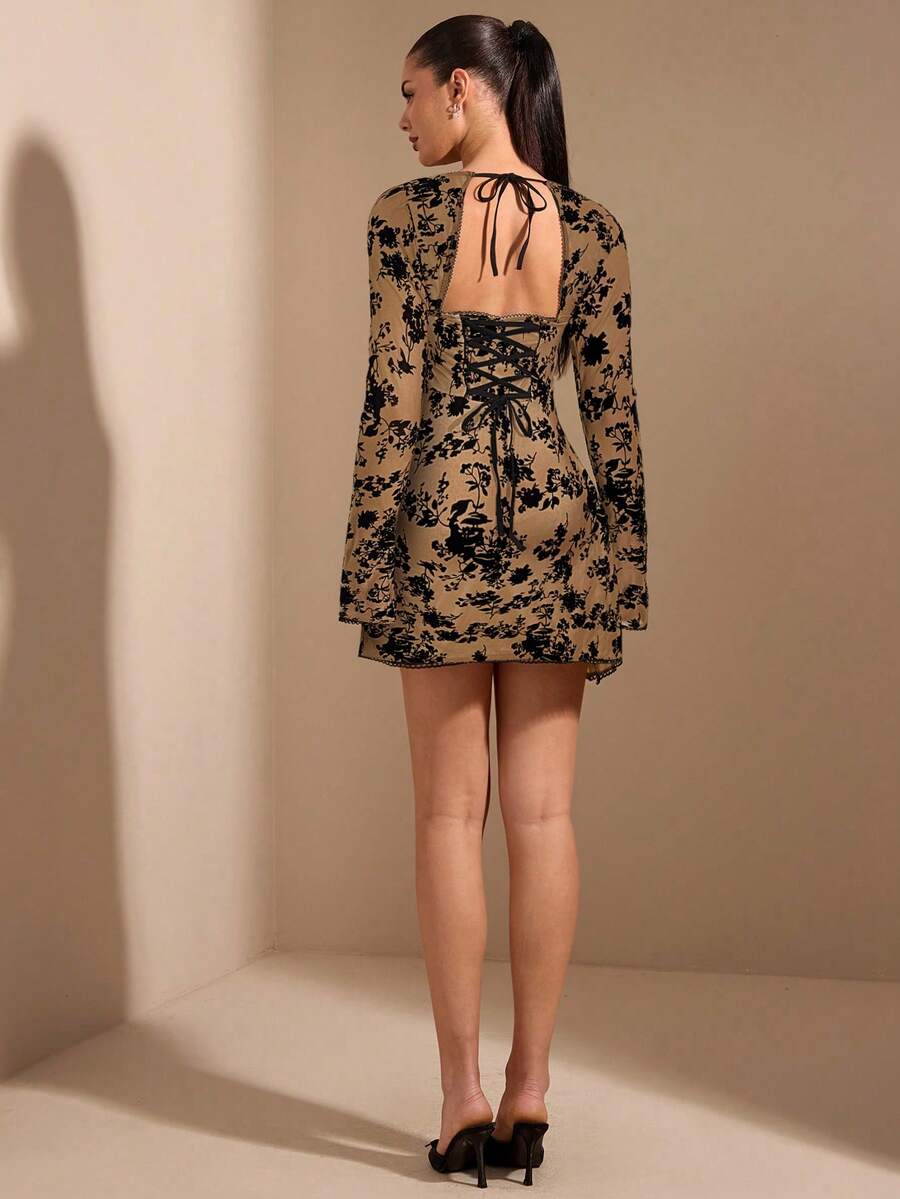 SHEIN BAE Women's Sexy Floral Print Backless Tie-Waist Mini Dress, Vacation Style - Brown - View 1