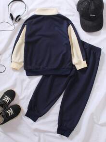SHEIN Explorewe 2件套字母领长袖卫衣和宽松裤子，带数字印花的卫衣，宽松舒适的裤子，适合日常、上学、郊游、度假 - 黑色 - 查看 2