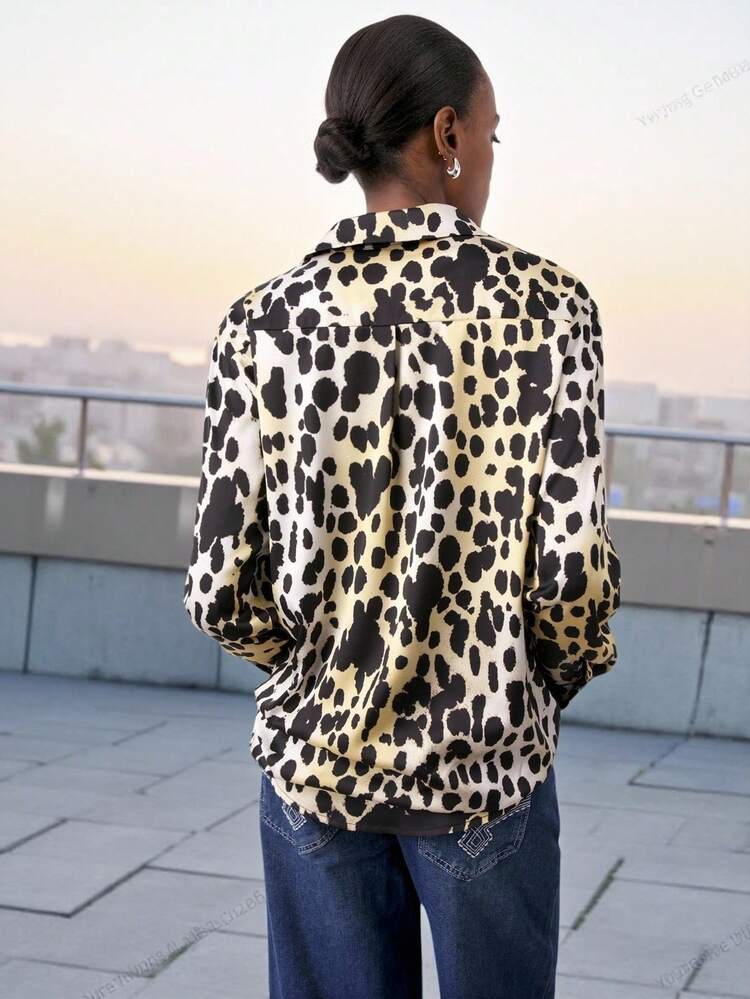SHEIN Maija 레오파드 프린트 새틴 여성 셔츠, 크리스마스 파티 치타 애니멀 프린트 셔츠, 여성용 캐주얼 블라우스, 여성용 비치, 우아한 여성 블라우스, 레오파드 프린트 탑, 가을, 여성용 겨울, 여성용 가을, 올드 머니 스타일, 아메리칸 빈티지