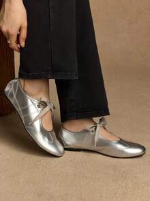 Rosivie 女士新款黑色圆头平底鞋，弹力皮革时尚芭蕾平底鞋，舒适防滑外底，适合户外、日常通勤、春夏季 - 銀色 - 查看 4