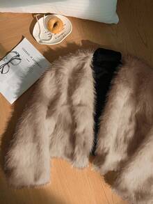 SHEIN Privé 秋冬大码女式仿皮草无领夹克 - 卡其色 - 查看 3