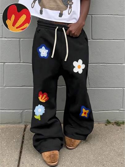 Manfinity EMRG Men's Floral Print Drawstring Waist Pocket Flared Loose Sweatpants Black Graphic Sweat Pants Sweatpants Patched Flower Pants Men Y2k Sweatpants Men Men Flare Sweatpants