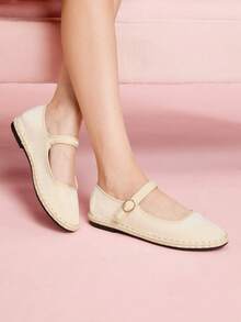 CUCCOO DOLLMOD 女士优雅天鹅绒经典舒适玛丽珍平底鞋，米色 - 糯米白色 - 查看 4