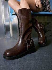 Sugerpunk Botas de moda de media pantorrilla para mujer de color marrón con diseño de hebilla ajustable Cuccoo