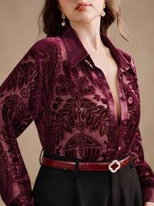 Anewsta Áo sơ mi nữ cỡ lớn màu đỏ vintage, chất liệu nhung, thiết kế họa tiết cháy xém, dáng rộng, thích hợp cho trang phục lễ hội, ngày Valentine, hoặc đi nghỉ mát. - Đỏ - Xem 1