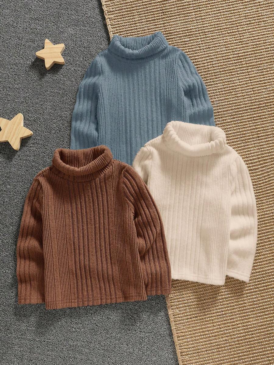 SHEIN 男婴保暖内衬高领长袖T恤，舒适亲肤，百搭休闲日常时尚可爱上衣，适合室内、室外、日常穿着、运动、玩耍、派对、拍照、度假、返校、街头风、万圣节、秋冬季等场合。 - 彩色 - 查看 1