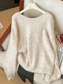 SHEIN Áo len dệt kim cổ chữ V tay dài cỡ lớn có nơ cho nữ, thoải mái và vừa vặn - Màu be - Xem 2