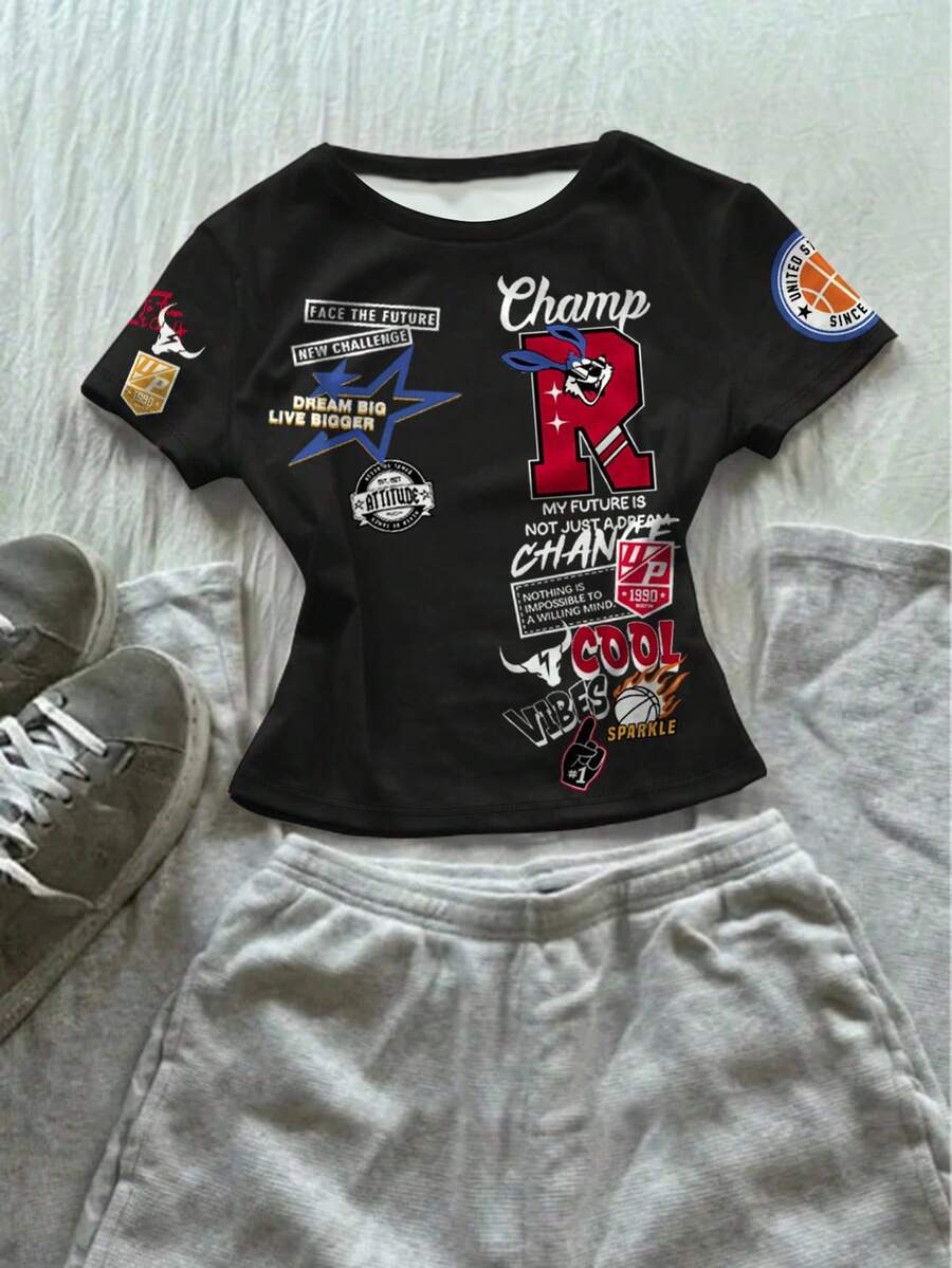 SHEIN 少女 R 黑色和红色篮球图案紧身短袖 T 恤,修身版型,运动,健身,小麦肤色,啦啦队,啦啦队队长,少女之选系列,日常基本款,快乐的少女,柔和的色彩,骑行风格,家庭旅行,快乐的日子,我爱妈妈,我爱爸爸,可爱的家,酷酷的少女,少女 - 彩色 - 查看 1