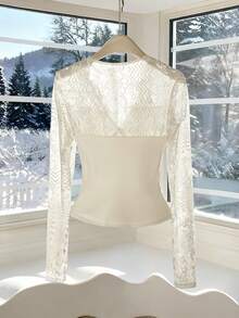 Qadelle Lace Patchwork V-Neck Elegant Refined High-End Fitted Women Top - White - View 2