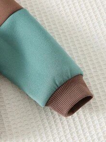 Cozy Pixies Baby Boy Letter Pattern Contrast Color Patchwork Soft Knit Sweatshirt - Brown - View 6