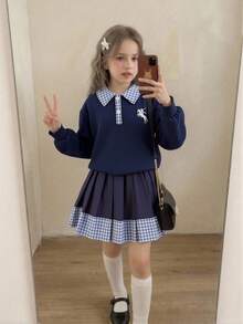 Young Girls Navy Blue Plaid Collar Long Sleeve Embroidered Horse Polo Shirt Top Paired With Pleated Skirt Set, Spring/Autumn, Collegiate Style Children Fashion 2 Pieces Outfit