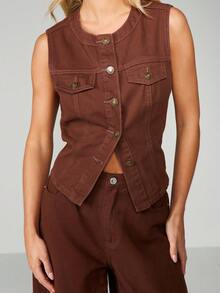 MISSGUIDED 棕色牛仔纽扣前无袖背心，配有胸袋，适合秋季分层穿着的西部风格实用外套 - 棕色 - 查看 4