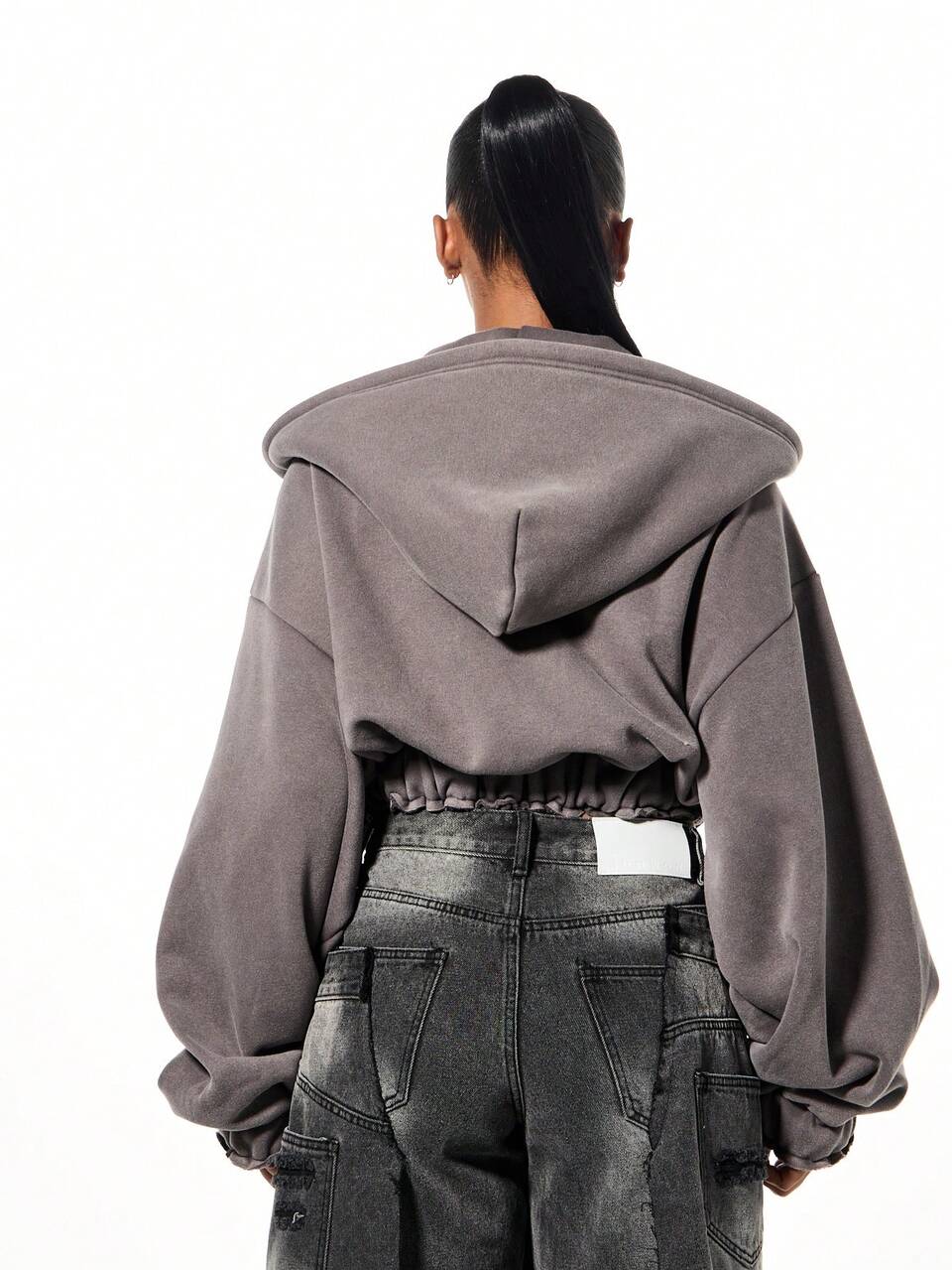 SUMWON WOMEN Oversized Cropped Hoodie With Star Detail
