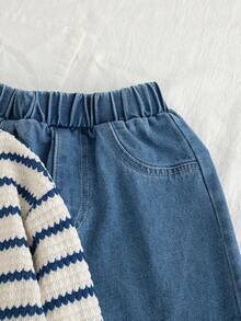 Genkimix Kids 2 件套幼儿女童秋季新款服装，条纹毛绒针织黑白超大开衫夹克，休闲直筒蓝色牛仔裤，时尚简约儿童套装 - 彩色 - 查看 5