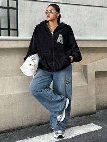 SHEIN EZwear Áo khoác nỉ có mũ trùm đầu họa tiết chữ cái cỡ lớn dành cho nữ, mùa thu/đông - màu đen - Xem 4