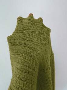 Elenzga 女士秋冬 Anneusta 上衣，适合假日/节日、独立日、音乐会、复古斯德哥尔摩街头风格、教师/办公室穿着，精致优雅的不对称领口长袖褶皱袖口撞色设计，工艺精湛，简约时尚百搭针织衫 - 橄欖綠 - 查看 7