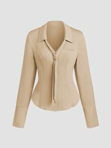 Celisse 女式条纹缎面翻领V领系带腰部开衩下摆衬衫 - 卡其色 - 查看 7