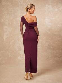 Lumalex VITNOS 秋冬简约复古闪亮假日派对装扮，适合锐舞节、郊游、游泳度假、波西米亚风等各种场合，包括户外婚礼、宴会、成人礼、海滩、海边等。这款波西米亚风连衣裙优雅别致，适合冬季海滩度假、复活节、户外婚礼派对、成人礼、返校派对等各种场合。另有安哥拉红网纱单肩褶皱修身连衣裙、单肩连衣裙、单袖连衣裙、酒红色连衣裙、垂褶连衣裙等款式，适合优雅的女士连衣裙、舞会礼服和婚礼宾客穿着。 - 酒紅色 - 查看 3