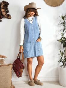 EMERY ROSE Women's V-Neck Sleeveless Casual Denim Bib Dress With Dual Pockets - Light Wash - View 6