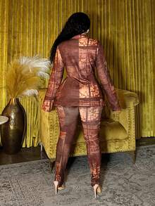 Slaydiva Bộ trang phục nữ Thu/Đông mới về, áo dài tay in họa tiết trừu tượng màu nâu và quần ống ôm xẻ tà, set 2 món. - màu nâu - Xem 3