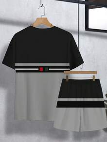 Manfinity Homme 男士撞色条纹圆领T恤和短裤套装 - 彩色 - 查看 2