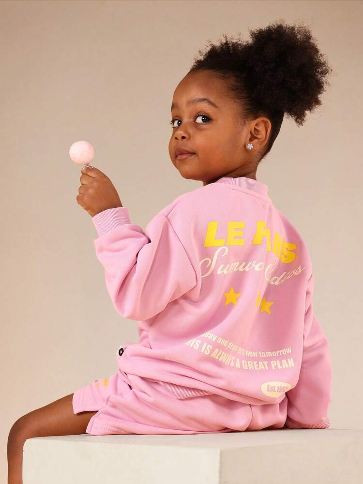 Pink Hoodie And Shorts Set With Text Print