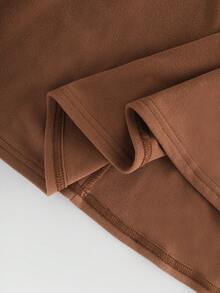 GlowEve 女士秋冬新款休闲独特时尚针织毛衣上衣和裙子两件套 - 卡其色 - 查看 3