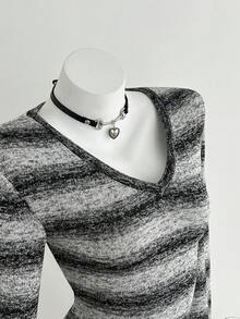 SHEIN Unity Women's Black And White Striped Tie-Dye Knit V-Neck Fitted Short Cropped T-Shirt,Street Wear Y2k Retro Style Sweater Top,Autumn Night Out Casual,Date - Multicolor - View 5