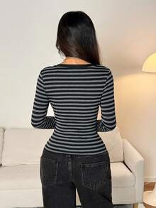 SHEIN PETITE Autumn Fashionable Striped Deep V-Neck Slim Fit Long Sleeve T-Shirt